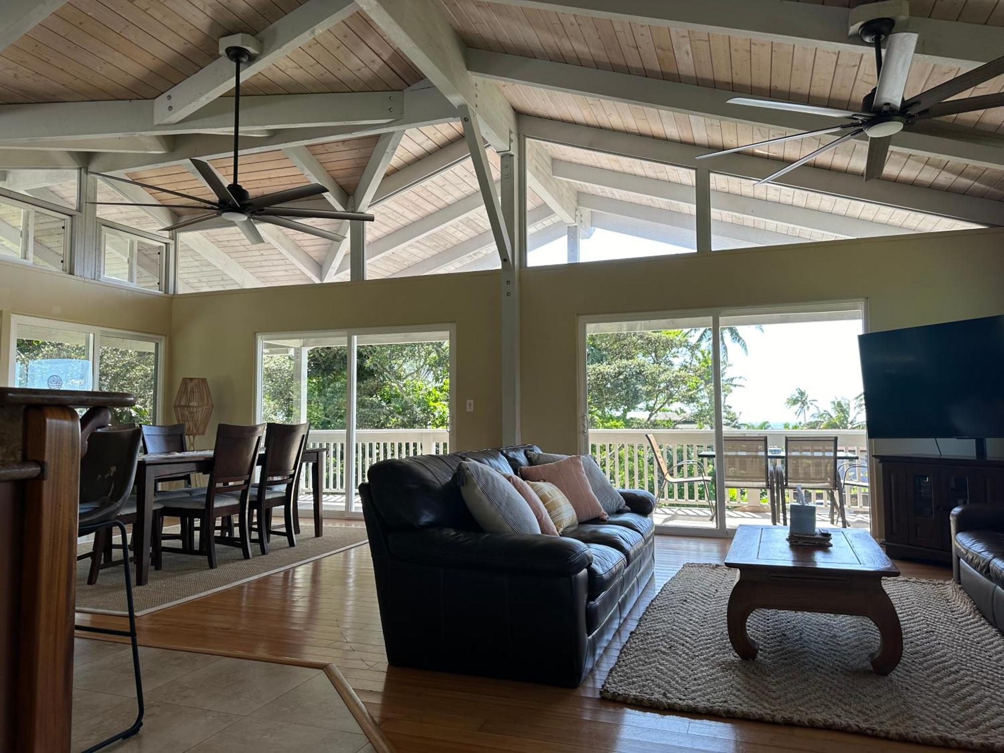 Ocean Views, Indoor And Outdoor Brilliance! Haleiwa