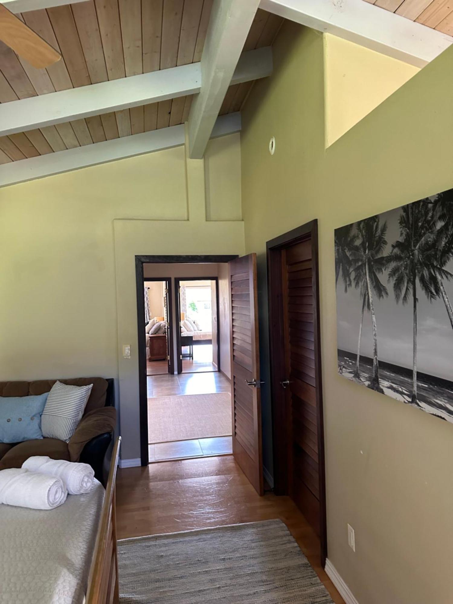 Ocean Views, Indoor And Outdoor Brilliance! Villa